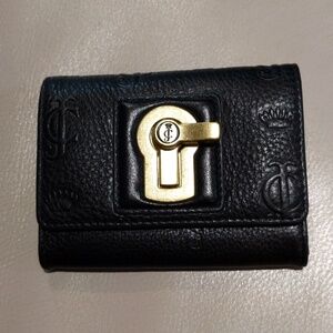 Juicy leathwr turn key card holder